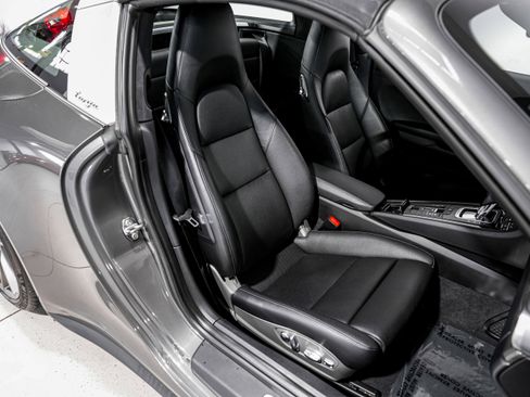 Used 2017 Porsche 911 Targa 4S image 27
