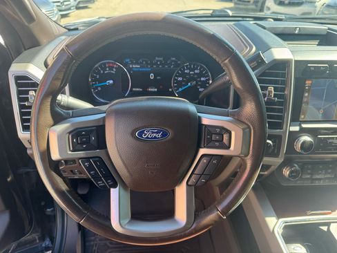 Used 2021 Ford F250 King Ranch w/ King Ranch Ultimate Package AWD/4WD image 34