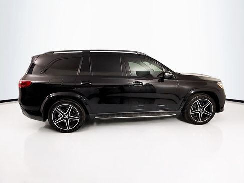 Certified 2026 Mercedes-Benz GLS 450 4MATIC image 4