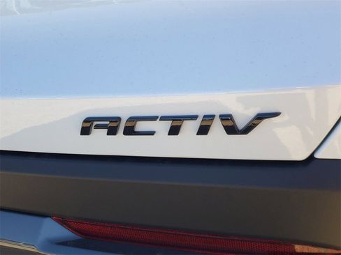 New 2026 Chevrolet Equinox ACTIV w/ Convenience Package III image 6