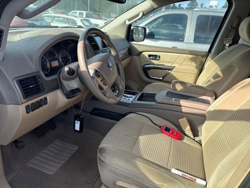 Used 2015 Nissan Armada SV w/ SV Driver Package RWD image 6