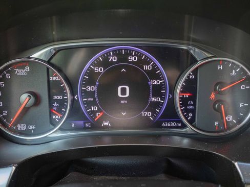 Used 2022 Chevrolet Traverse Premier image 27