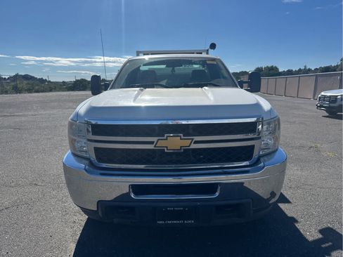 Used 2012 Chevrolet Silverado 2500 W/T RWD image 2
