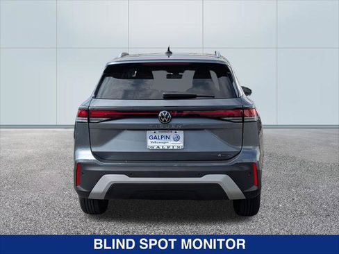 Certified 2025 Volkswagen Tiguan S AWD/4WD image 4