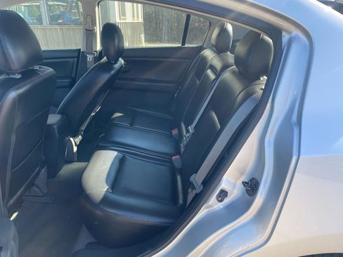 Used 2012 Nissan Sentra 2.0 SR w/ Special Edition Pkg image 9