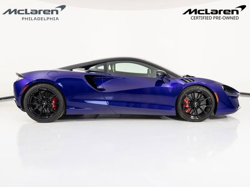 Used 2023 McLaren Artura image 4