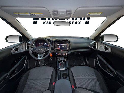 Certified 2022 Kia Soul LX image 20