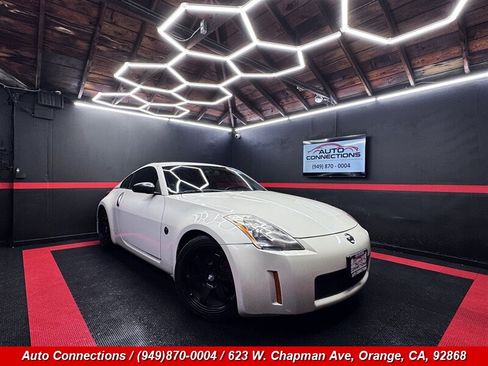 Used 2003 Nissan 350Z Enthusiast RWD image 1