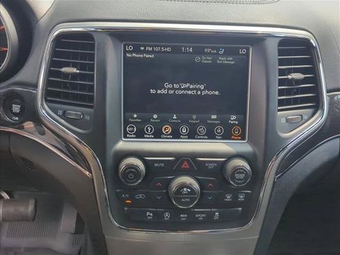 Used 2018 Jeep Grand Cherokee Overland AWD/4WD image 18