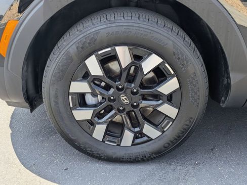 Used 2025 Hyundai Santa Cruz SEL AWD/4WD image 13