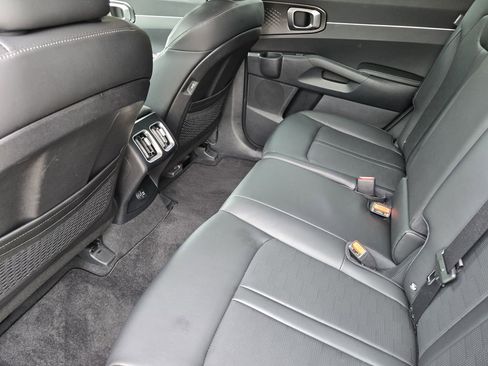New 2025 Kia Sorento S AWD/4WD image 21