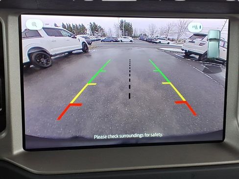 Used 2025 Ford Bronco Outer Banks image 19