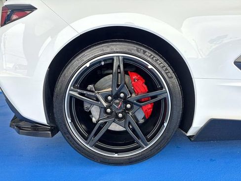 Used 2025 Chevrolet Corvette Stingray Preferred Cpe w/ 2LT RWD image 10