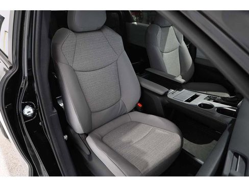 New 2026 Toyota Sienna LE image 16