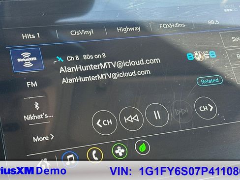 Used 2023 Chevrolet Bolt EUV LT w/ Convenience Package image 51