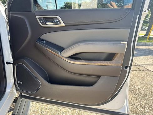 Used 2019 GMC Yukon XL Denali w/ Denali Ultimate Package RWD image 16