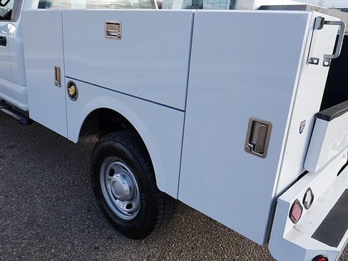 Used 2019 Ford F350 XL w/ Snow Plow Prep Package image 35