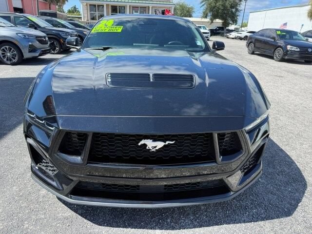 Used 2024 Ford Mustang GT RWD image 2