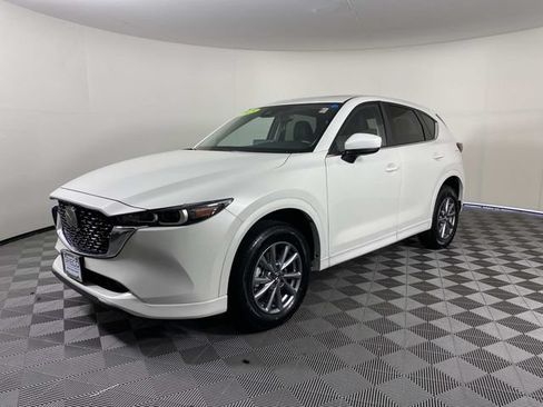 Used 2025 MAZDA CX-5 AWD 2.5 S w/ Preferred Package image 4