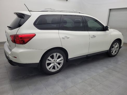 Used 2018 Nissan Pathfinder SL w/ SL Premium Package FWD image 10