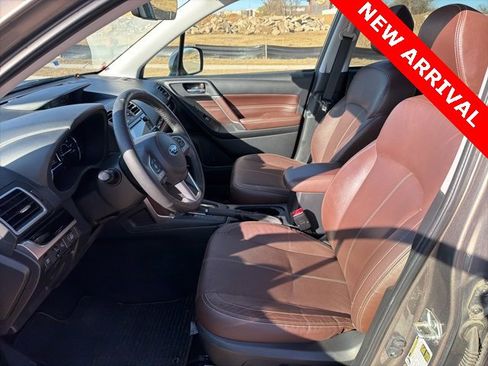 Used 2018 Subaru Forester 2.5i Touring w/ Popular Package #3B image 13