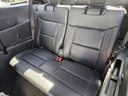 New 2026 Ford Explorer ST image 16