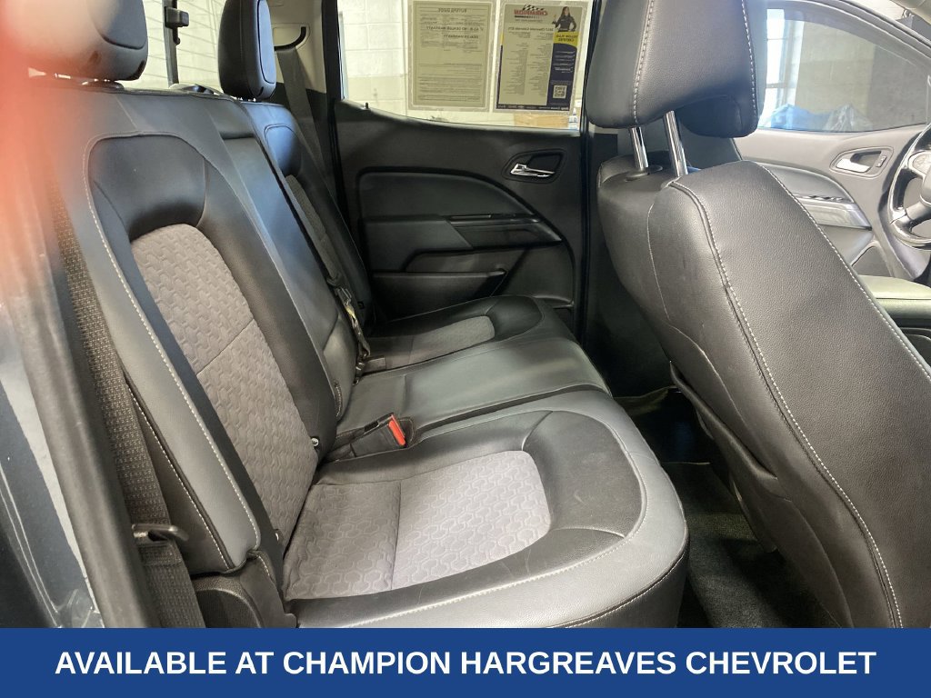 Used 2017 Chevrolet Colorado Z71 AWD/4WD image 35
