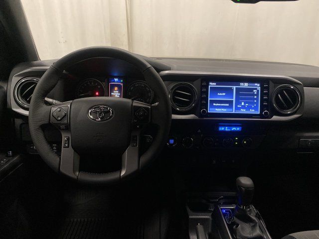 Used 2023 Toyota Tacoma TRD Off-Road AWD/4WD image 15