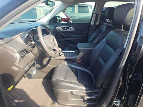 Used 2021 Chevrolet Traverse LS w/ LPO, Blackout Package FWD image 14