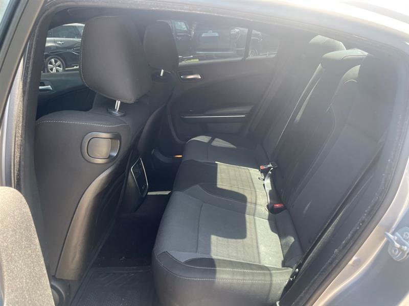 Used 2016 Dodge Charger SXT RWD image 11