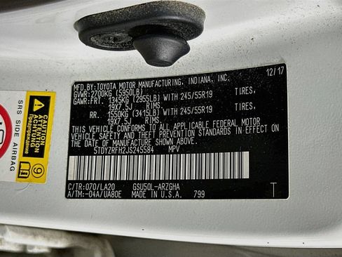 Used 2018 Toyota Highlander Limited FWD image 39