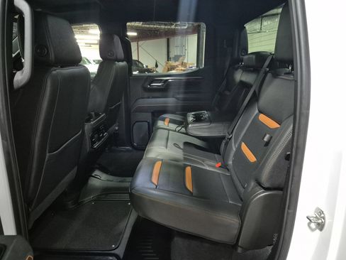 Certified 2025 GMC Sierra 1500 AT4 AWD/4WD image 26