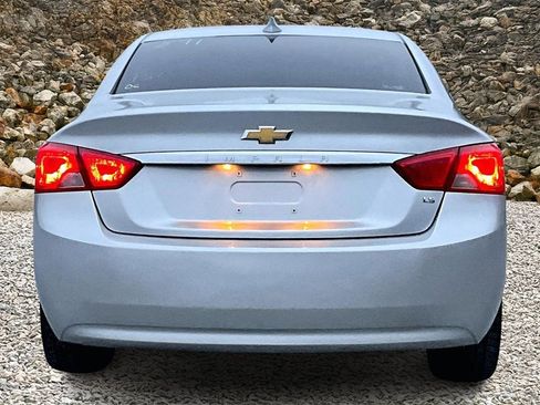 Used 2015 Chevrolet Impala LS image 4
