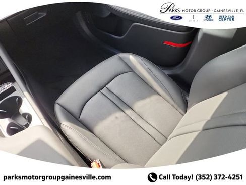 New 2025 Hyundai Sonata Limited FWD image 12