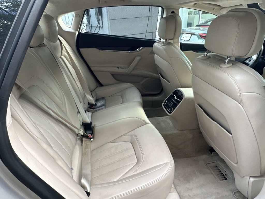 Used 2014 Maserati Quattroporte S Q4 AWD/4WD image 16