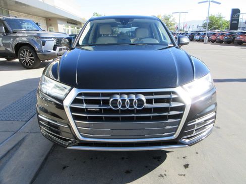 Used 2018 Audi Q5 2.0T Premium Plus w/ Premium Plus Package AWD/4WD image 15