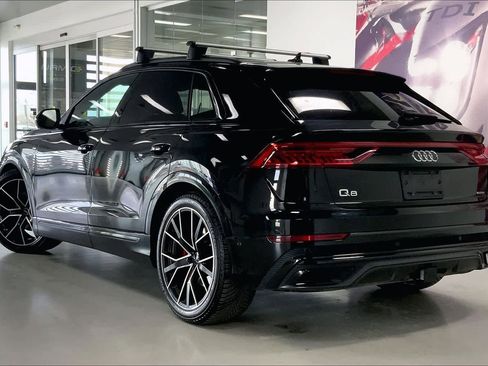 Used 2023 Audi Q8 Prestige image 4