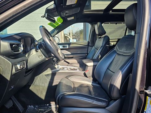 Used 2020 Ford Explorer ST w/ ST Street Pack image 26