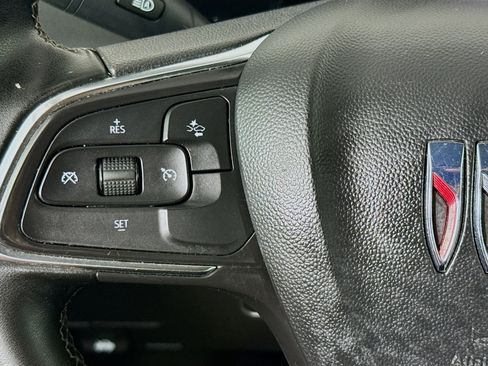 Used 2024 Buick Encore GX Preferred FWD image 13