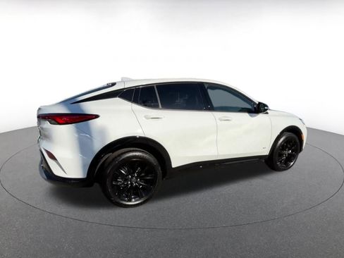 Used 2025 Buick Envista Sport Touring image 14