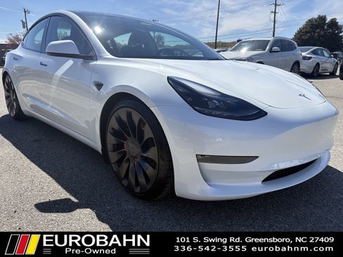Used 2023 Tesla Model 3 Performance image 25