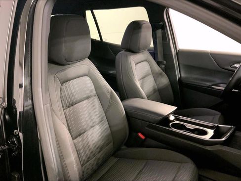 Used 2025 Chevrolet Equinox LT image 7