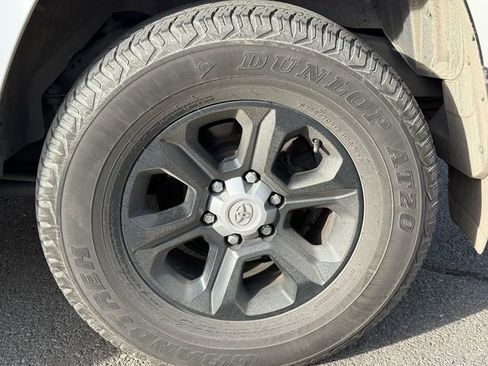 Certified 2022 Toyota 4Runner SR5 Premium image 13