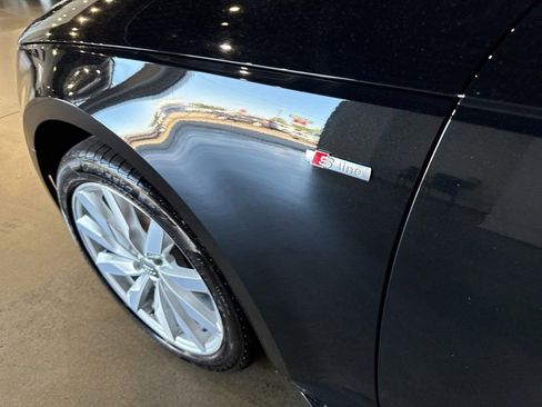 Used 2018 Audi A4 2.0T Ultra Premium w/ Convenience Package image 39