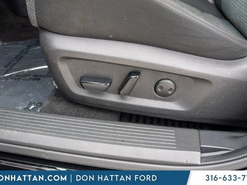 Used 2023 Nissan Rogue SV AWD/4WD image 21