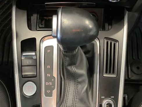 Used 2014 Audi A4 2.0T Premium w/ Premium Plus Package image 23