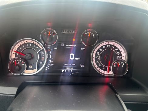 Used 2016 RAM 2500 Laramie image 13