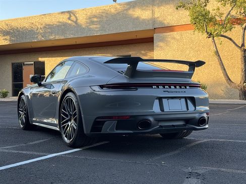 Used 2024 Porsche 911 Carrera 4S w/ Premium Package AWD/4WD image 15