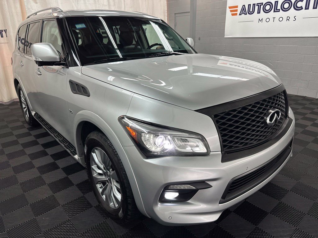 Used 2017 INFINITI QX80 4WD image 2
