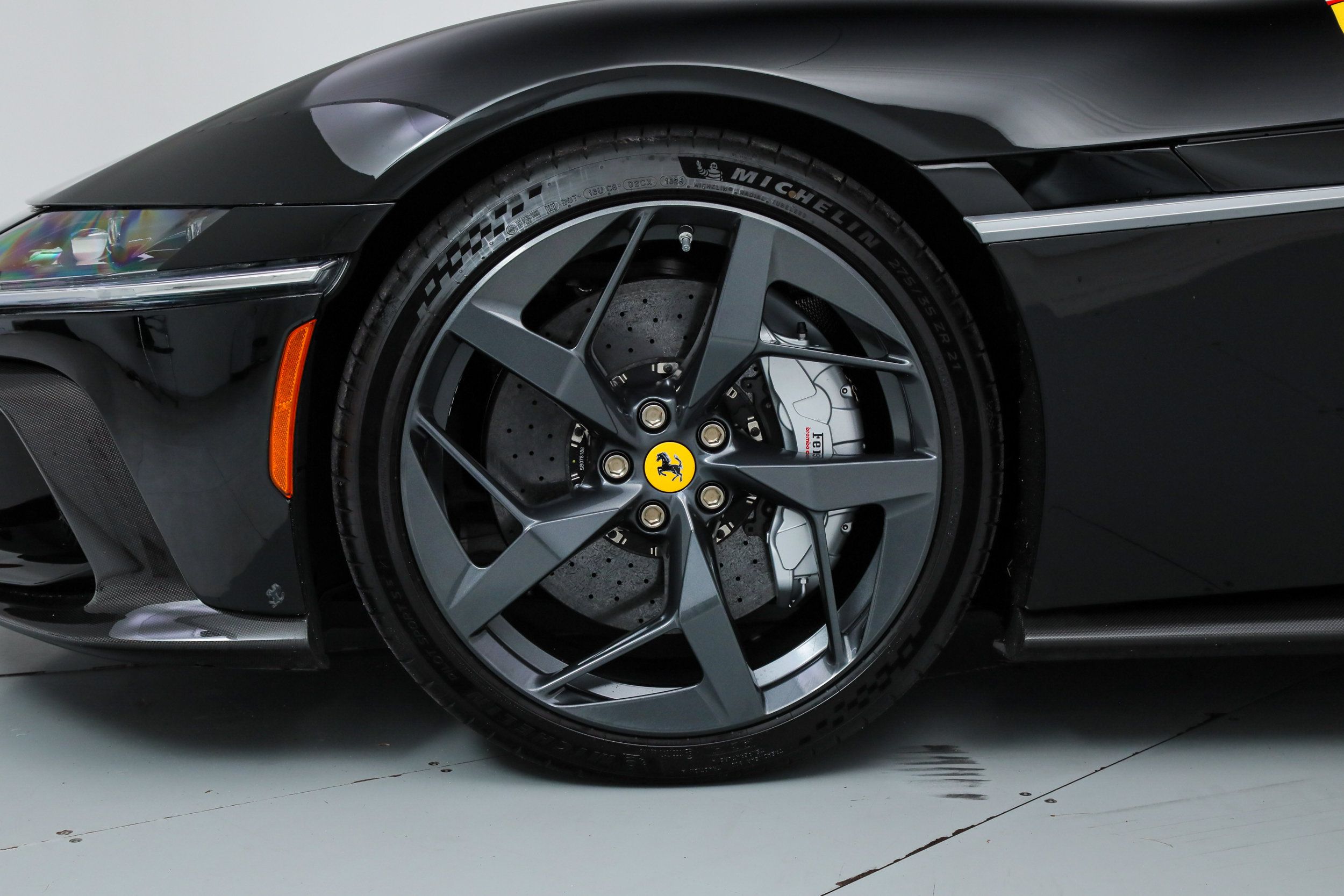 Certified 2025 Ferrari 12Cilindri RWD image 47